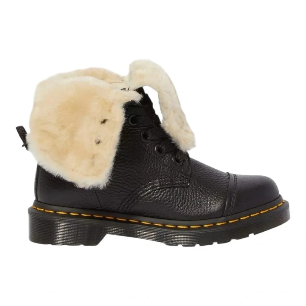 Dr. Marten’s Amilita Aunt Sally Black Leather Faux Fur Lined Boot.